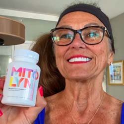 Confident and vibrant woman, experiencing the benefits of Mitolyn for weight control and enhanced vitality.